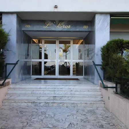 Happyfew Eros Apartman